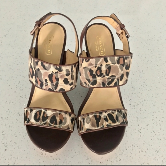 Coach Jezebel Wedge Sandal in women's 8.5M - Picture 2 of 5